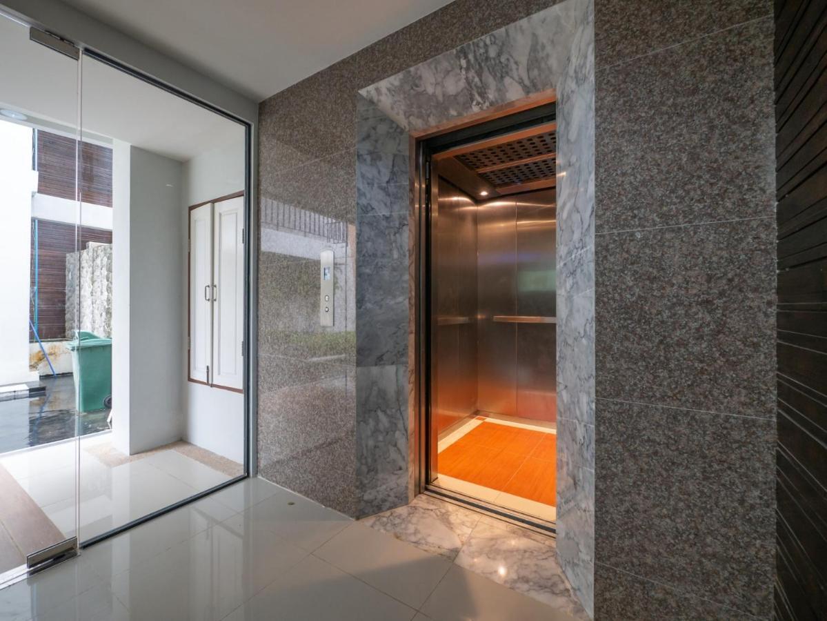Naithon Beachfront Condotel Экстерьер фото